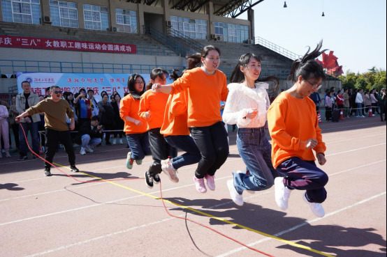 潇湘巾帼显风采 beat365正版唯一官网必一举办妇女节系列庆祝活动